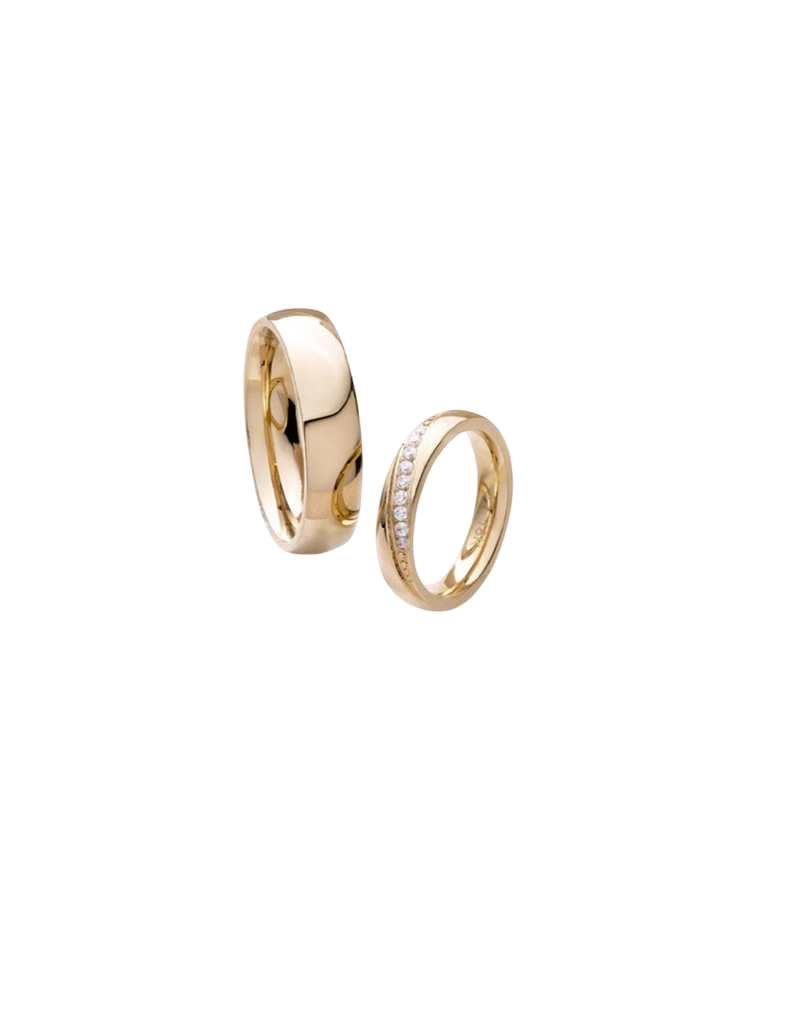 Argollas Bria de Amaranthus Gold en oro laminado 18k, un par de anillos brillantes con diseño clásico y elegante.